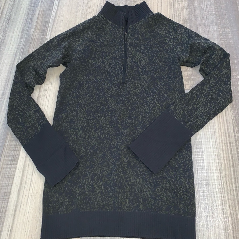 Lululemon half zip top